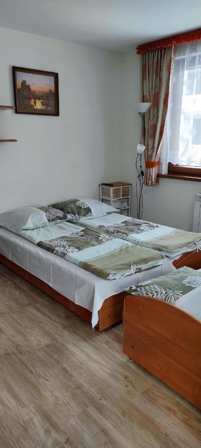 U Ani Hotel Поронин Екстериор снимка