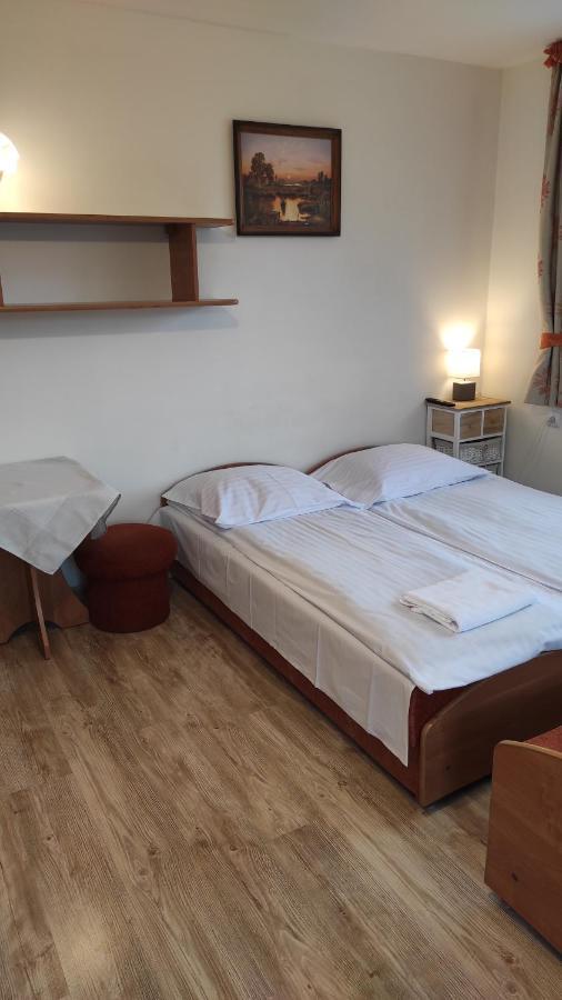 U Ani Hotel Поронин Екстериор снимка